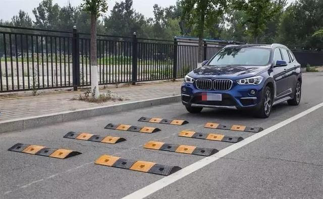 唠唠那些超伤车、必须避开的用车坏习惯，大家快看看自己有没有“中招”！首先是“短