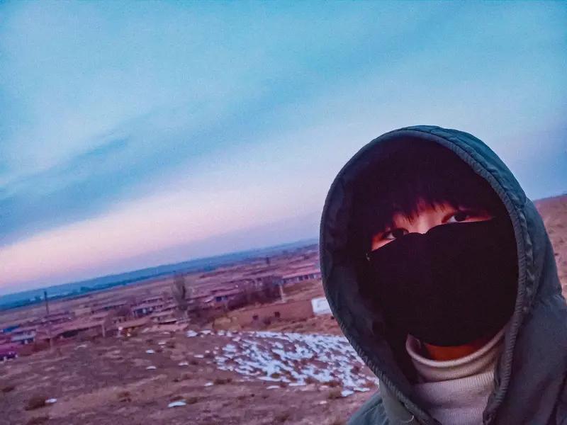 11月20号，61岁网红“东北源哥”喝酒时突发心梗去世，消息23号传开。19号他