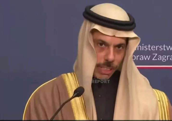 半岛电视台报道，当地时间27日，沙特阿拉伯外长费萨尔表示，利亚德已向伊朗政府正式