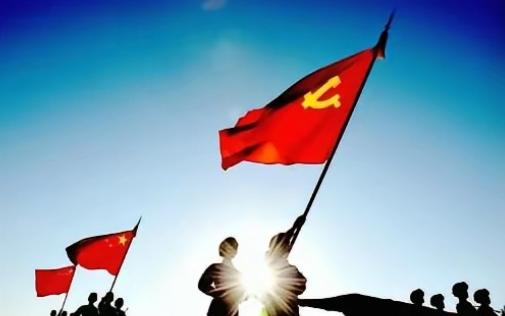 解放军有个传统的战法，永远也不会变。这个战法就四个字：打歼灭战。啥意思？就是