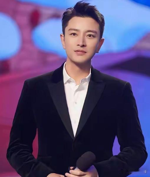 贾乃亮够爷们的，你可以说他不红了，也可以说他掉价了，但是贾乃亮对甜馨她妈的专一真