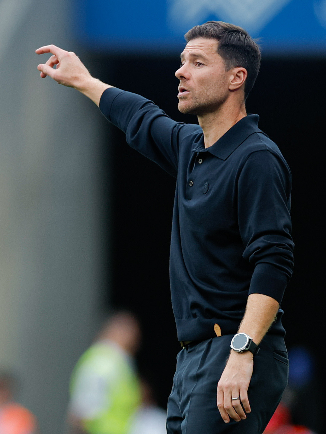 马卡：哈维·阿隆索与部分球员进行了简短会面，他询问球员们自己可以如何改进才能更好