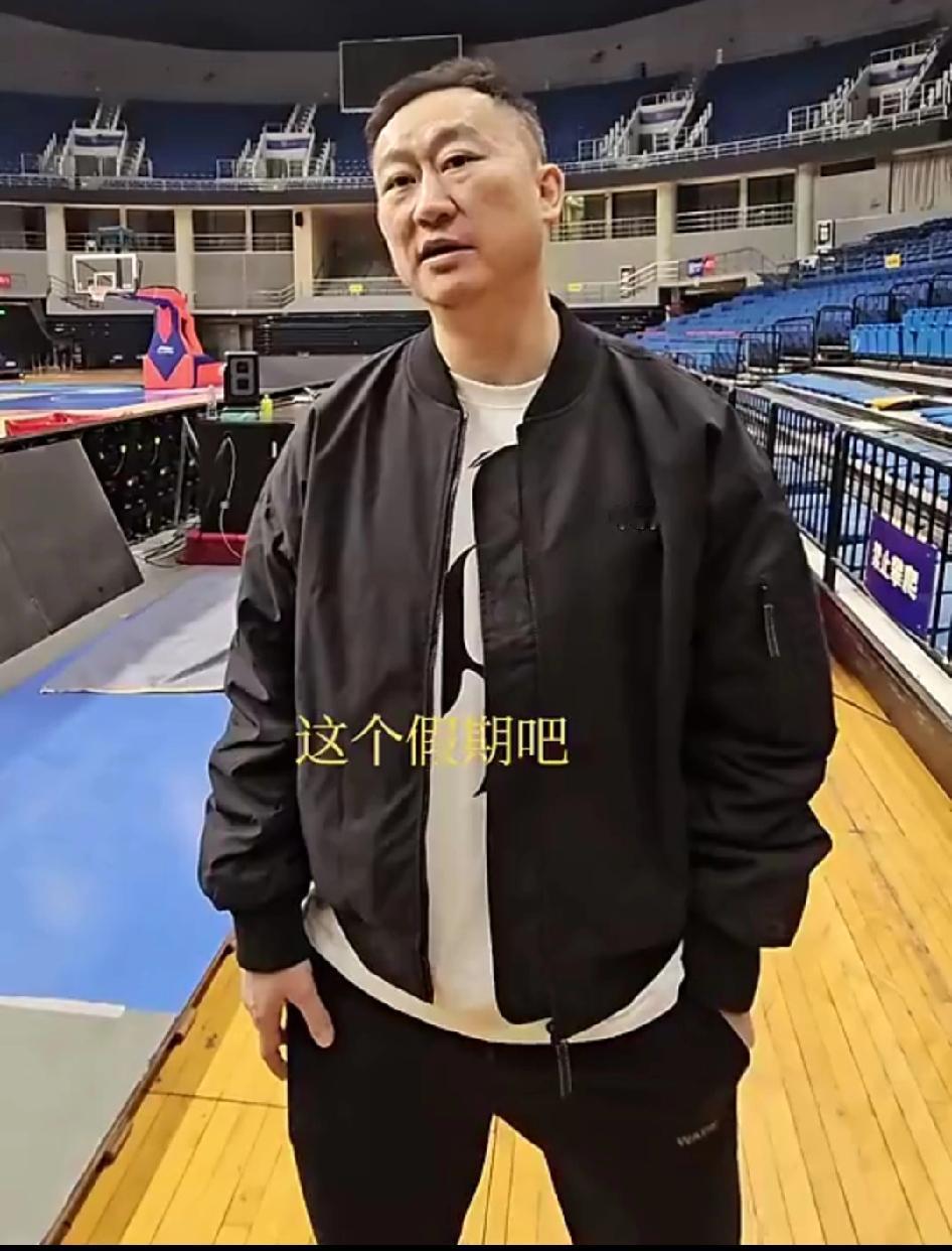 刘维伟也谈引进大外援，青岛要求应该比广东高，CBA老熟人应该都不行在怀特塞