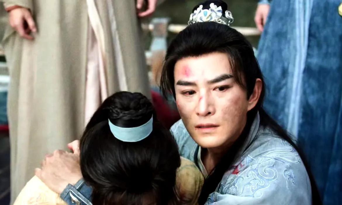 张晓晨在《赴山海》出演的萧秋水二哥，总感觉演技呆呆的，说台词也是慢慢吞吞的，
