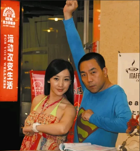 杨议！砸缸容易，砸山难！拜师容易，摆枝难！在侯耀华与郭德纲闹矛盾时，杨议