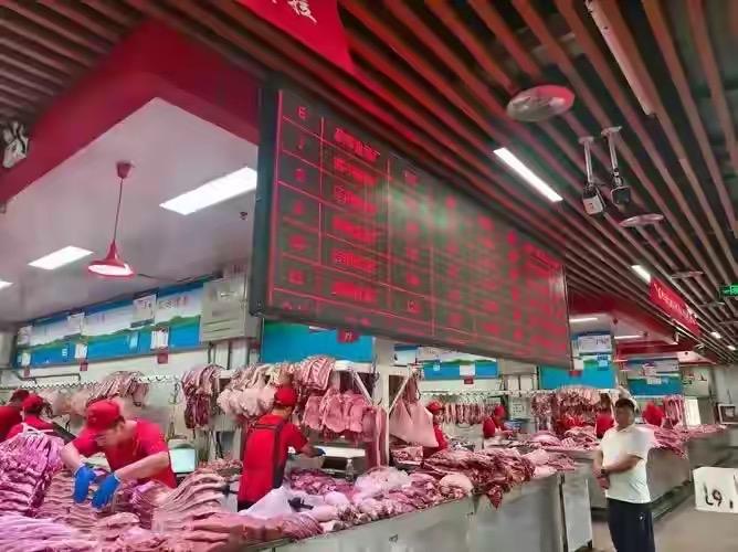 为什么中国的牛肉这么贵？结论在先，第一，拱农牧分界线拱的太狠了，第二，外国的