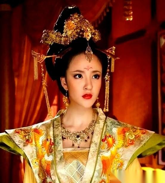 皇上要把女儿嫁给你，附送三品大官，泼天富贵。你干不干？唐朝有个哥们叫王徽，新