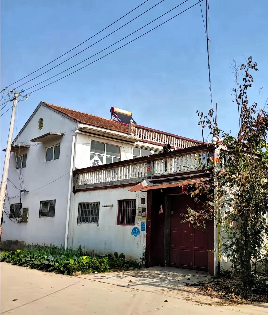 一号文件刚落地，不少城里人直呼可惜，新规明确城镇户口不能到农村买地、买农房、购