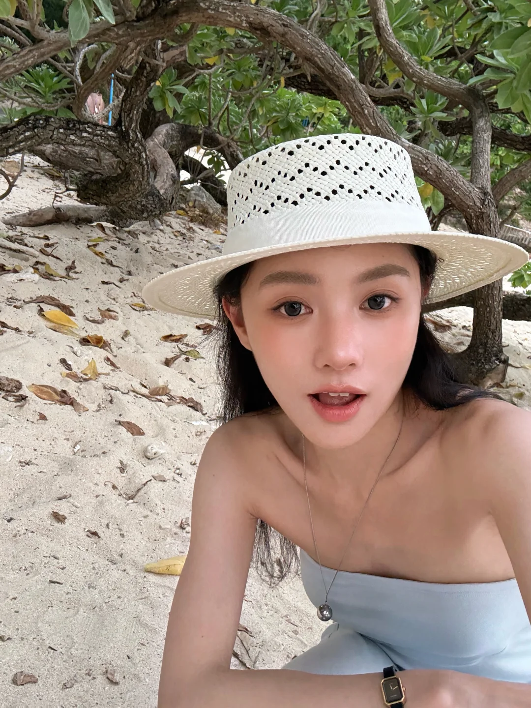 sun kissed🏝️