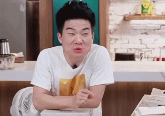 董宇辉登上《人物》杂志封面，跟拍二十多天，半夜蹲在静宁果园里，和农民一起数苹果