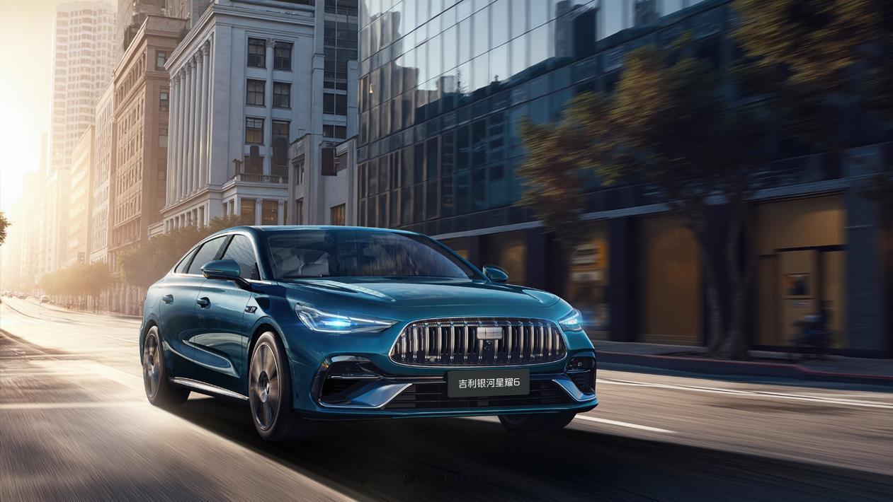 92英寸AR-HUD+三屏互联！沃尔沃XC70限时售价26.99万起