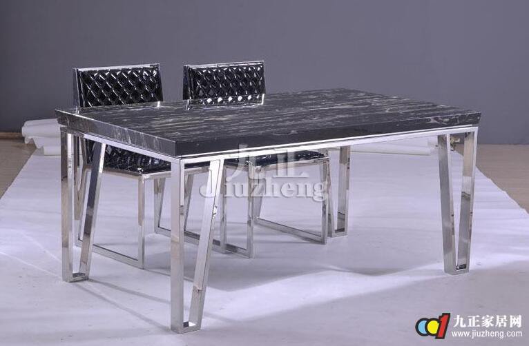不锈钢餐桌椅的标准 不锈钢餐桌如何选购