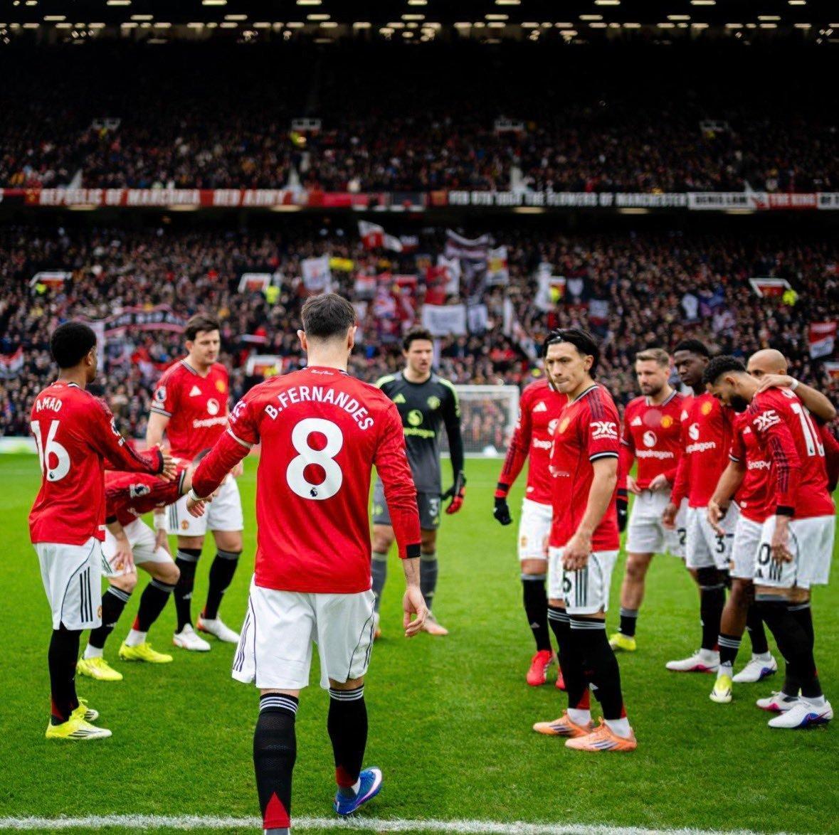 GiveMeSport记者BenJacobs：如果曼联下赛季获得欧冠资格，