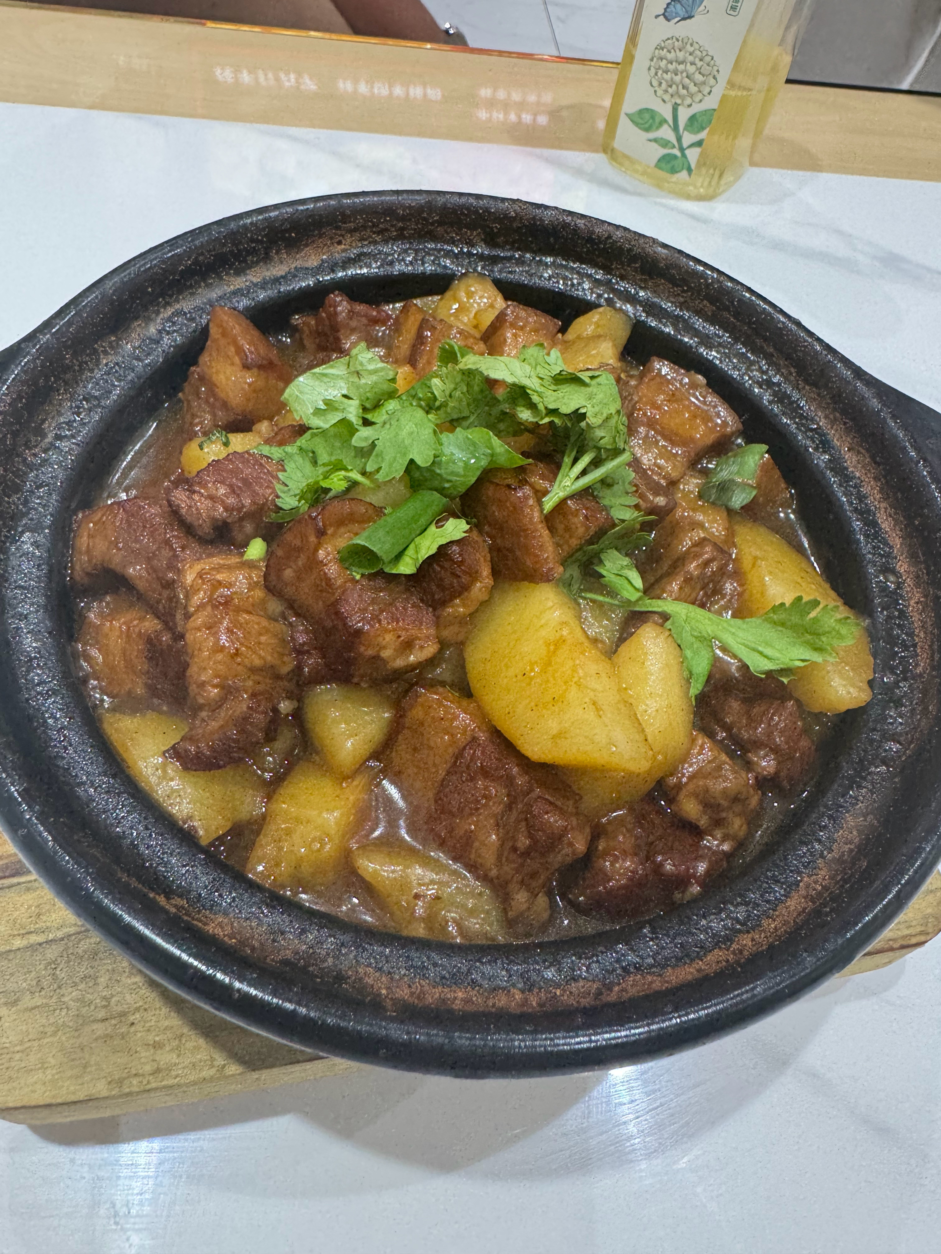 谁能阻挡得了这么一份砂锅菜的威力啊。​​​