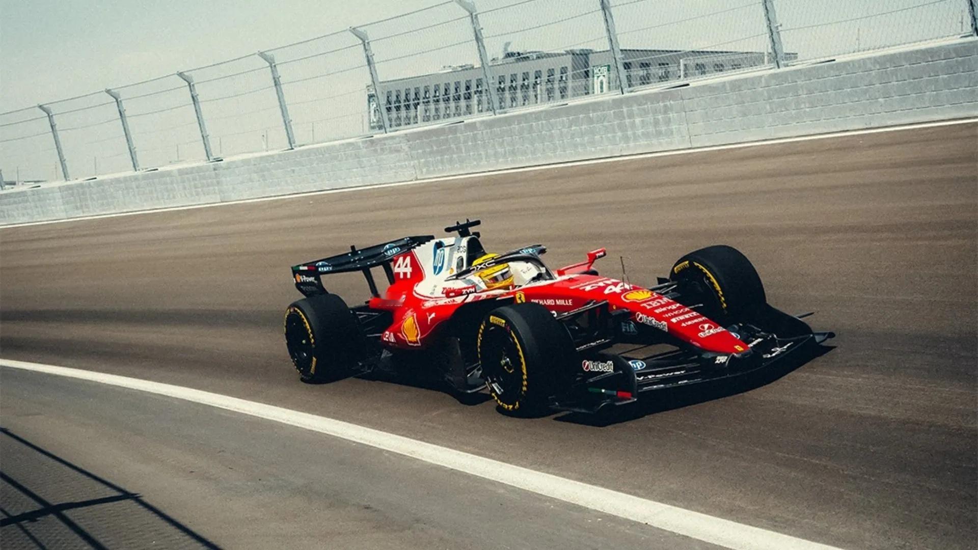 F1法拉利在全新的F1马德里赛道完成了一次拍摄日活动，汉密尔顿和勒克莱尔成为