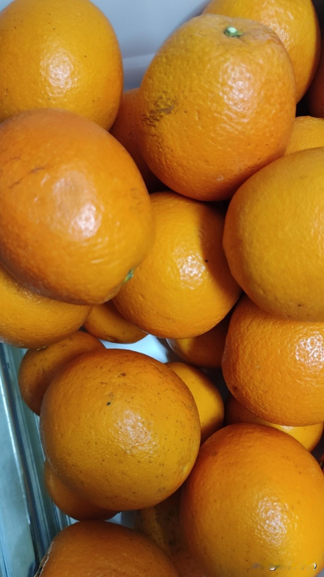 不知道为啥，今年过年没有一点喜悦的感觉！感觉周围的同事也是一样！没有了往年那种松