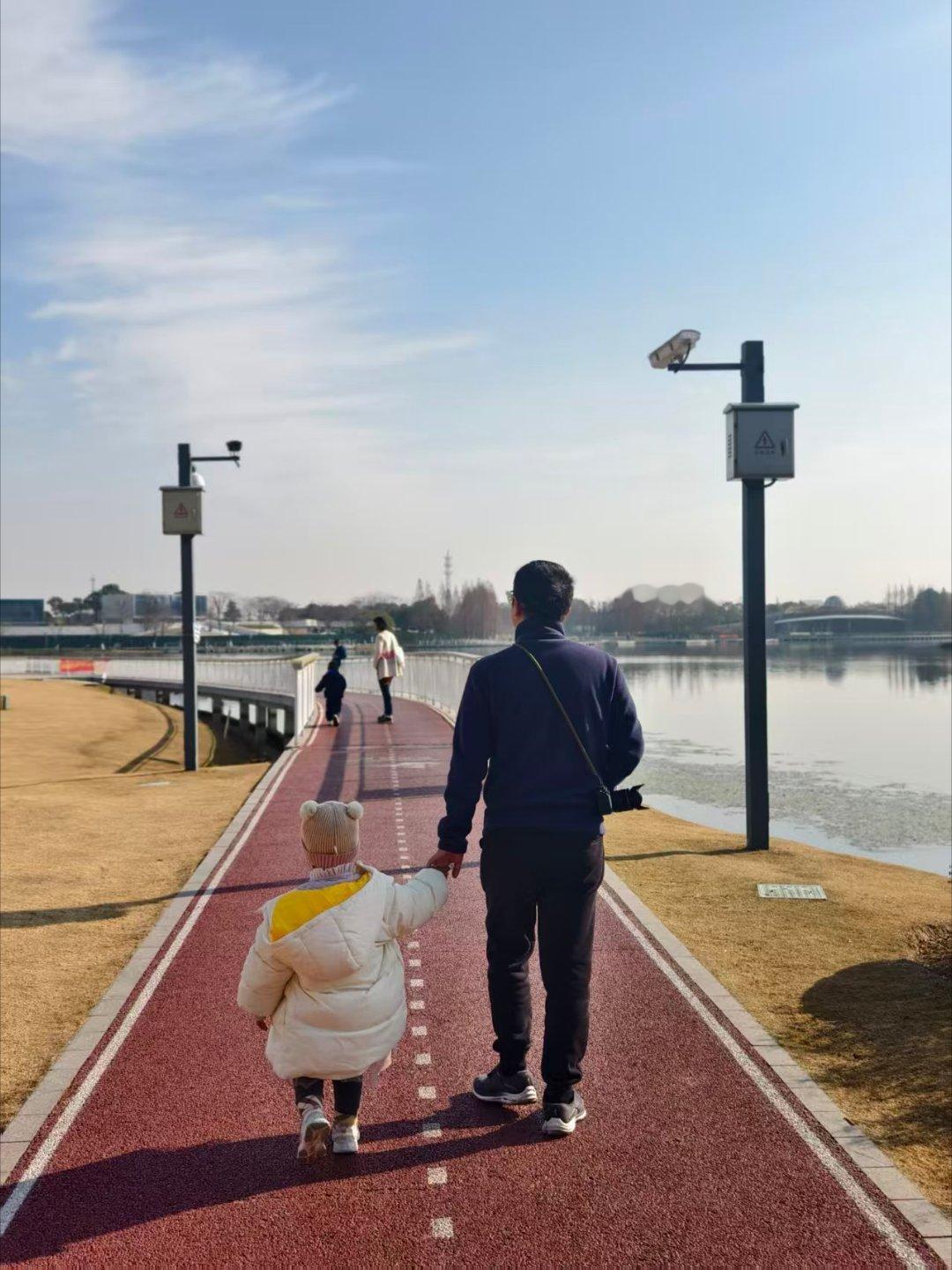 带娃郊游，远香湖的环境是真不错。上海·远香湖