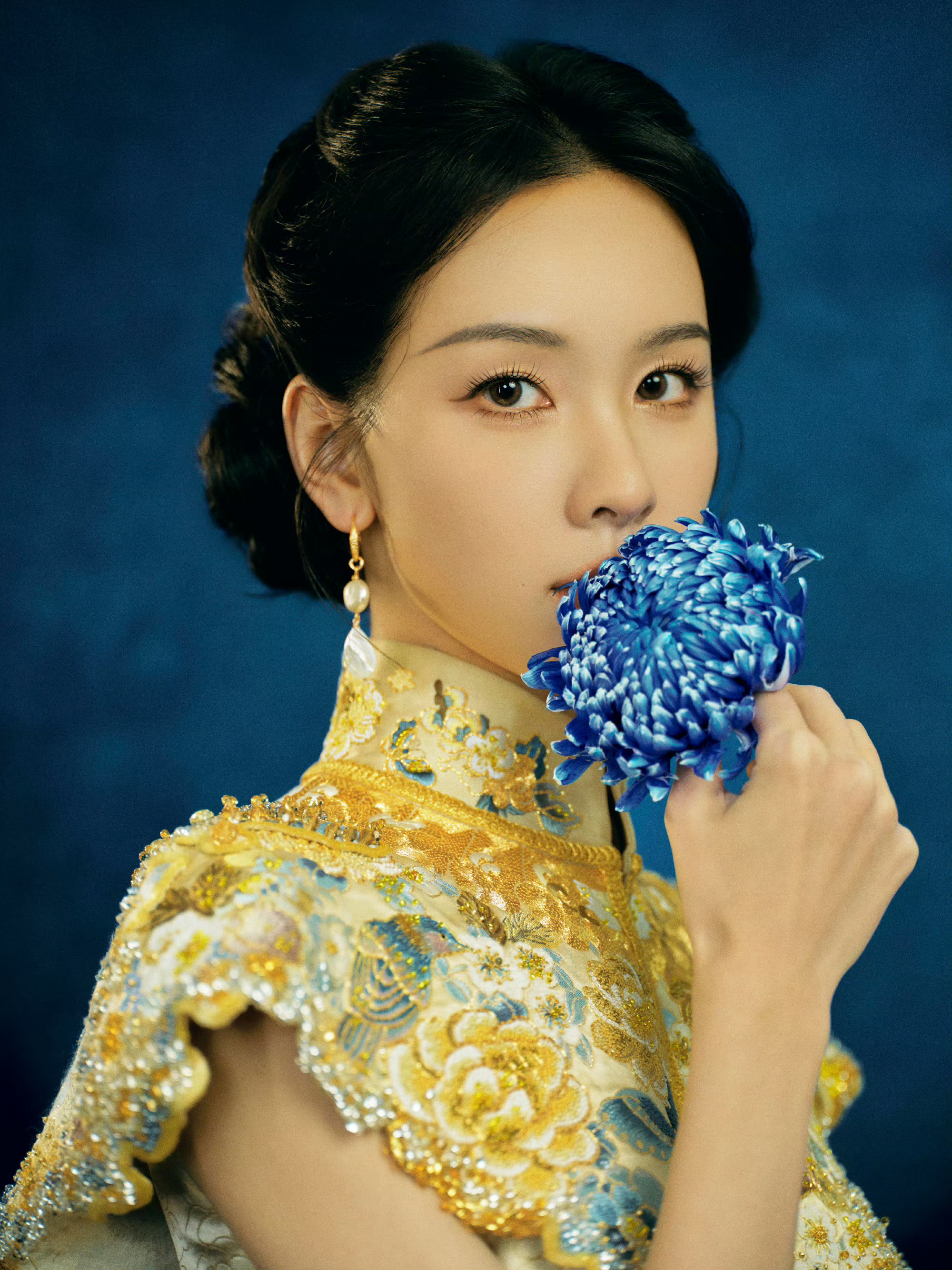 陈都灵翘楚cdl陈都灵楚朝你的人生我从未真正参与，却在我的青春里留下最深的烙印。