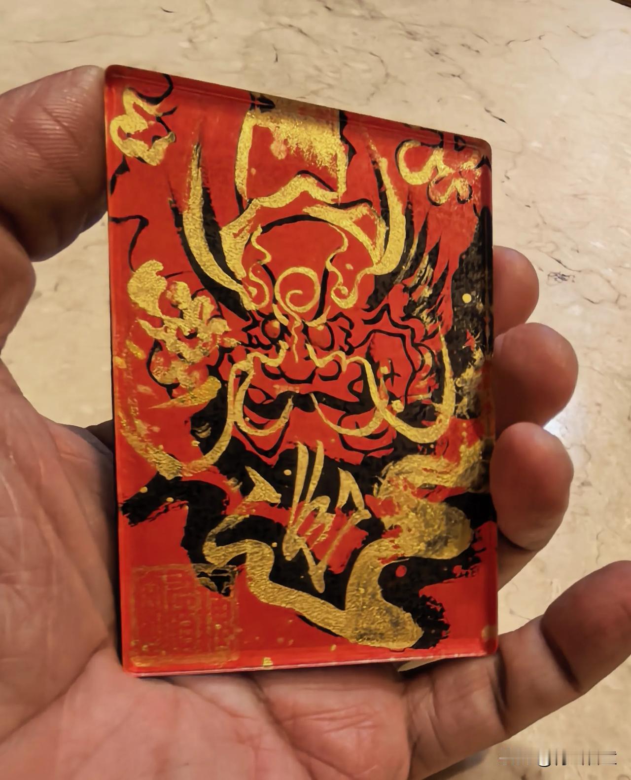 下一个，本命年，属羊的要注意了。十二岁序一轮，生肖复归本位，是为本命年。