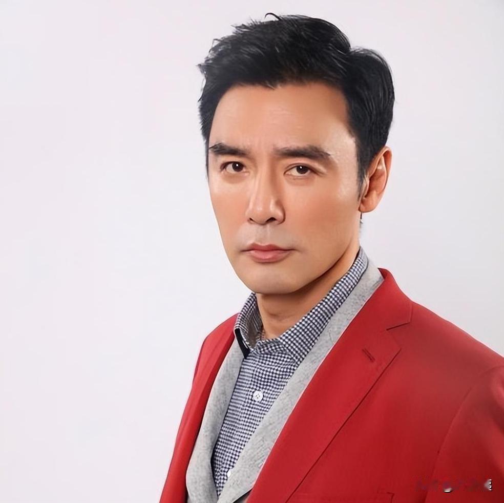 钟镇涛自曝被戴绿帽！妻子开他豪车用他司机送情人上班