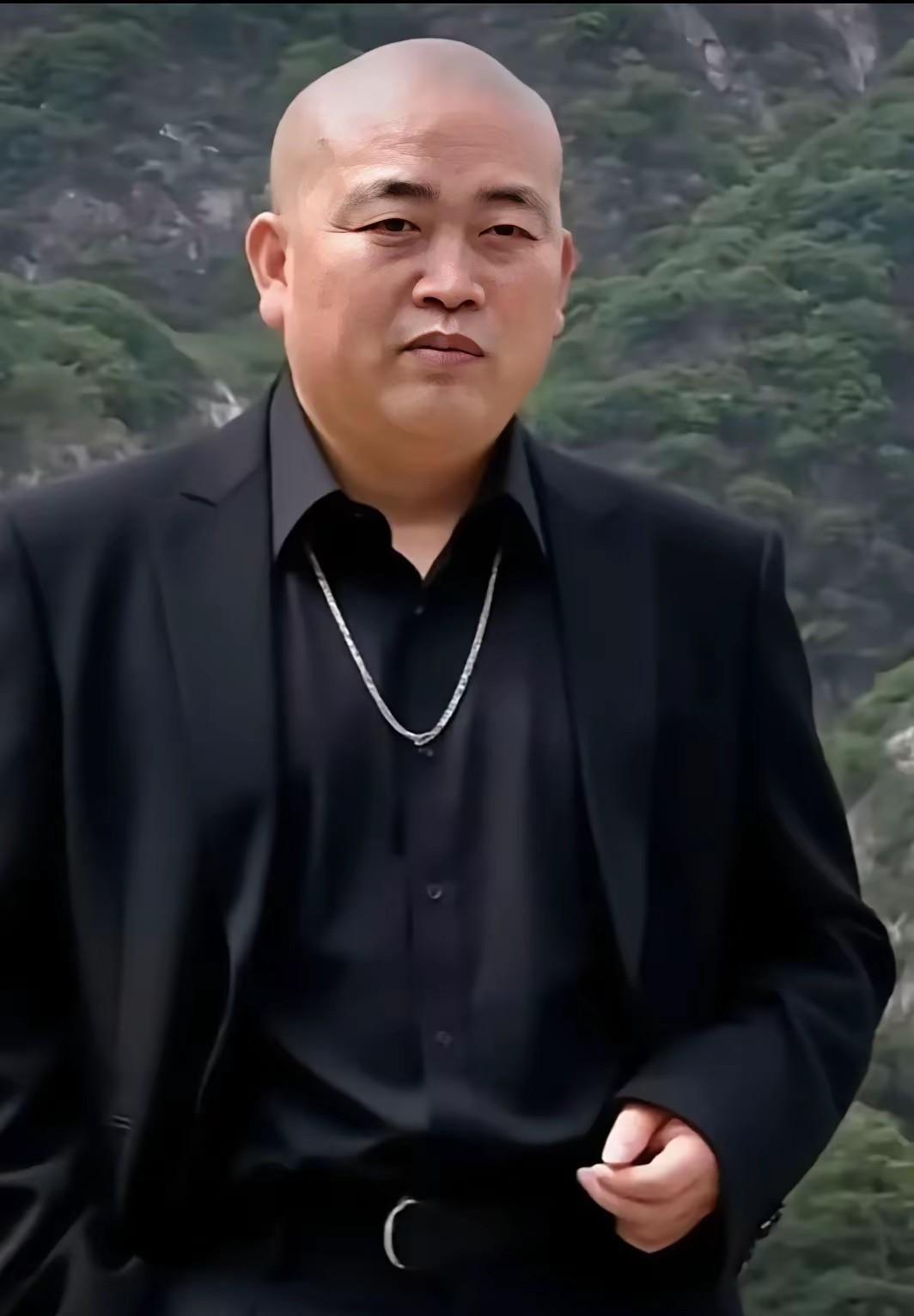 难道李小璐也开光了？
