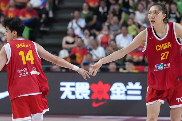 北京时间7月13日，女篮亚洲杯第一轮赛程如下：13：30，日本PK黎巴嫩：日