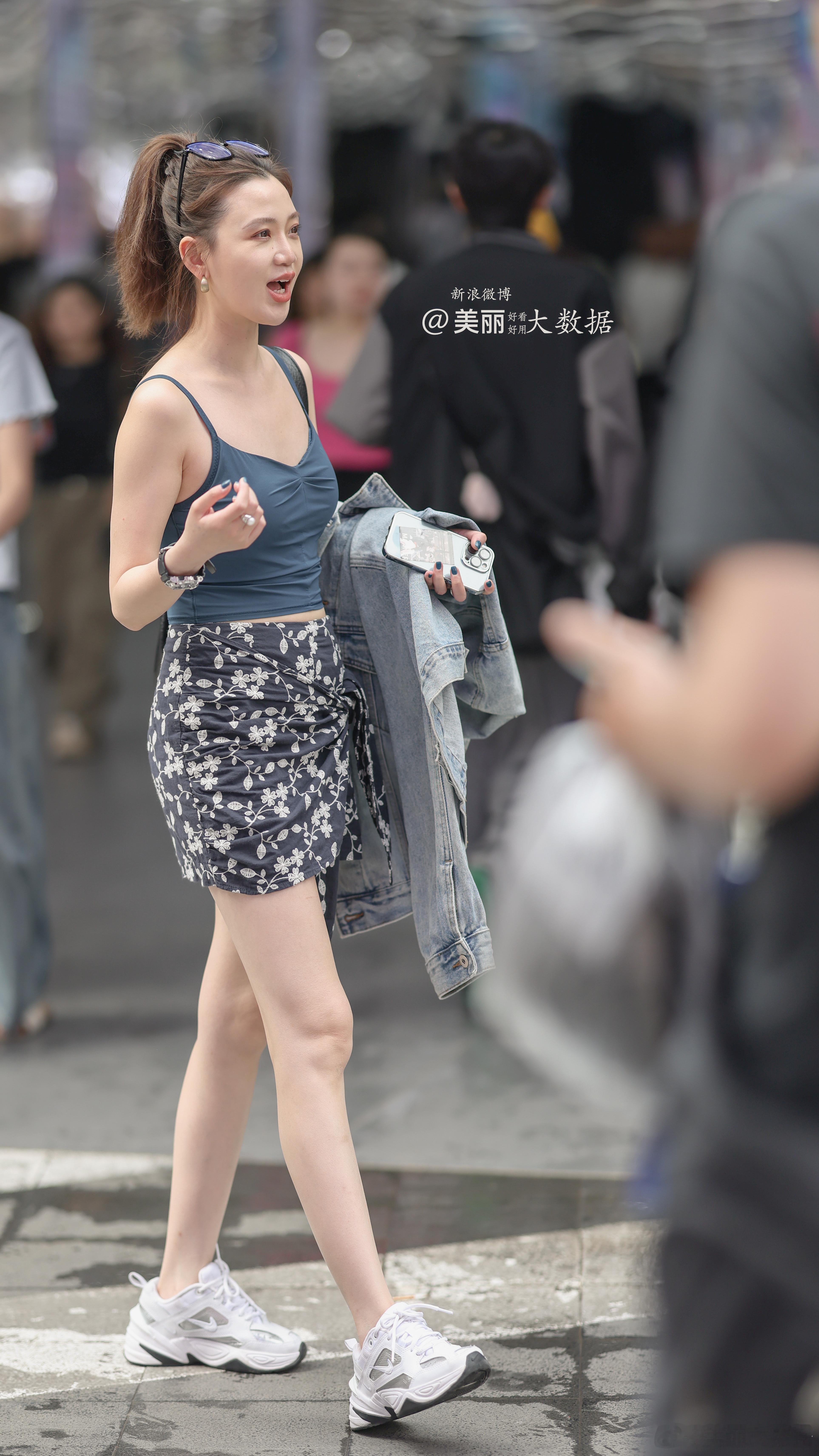 好酥服点配色。。​​​