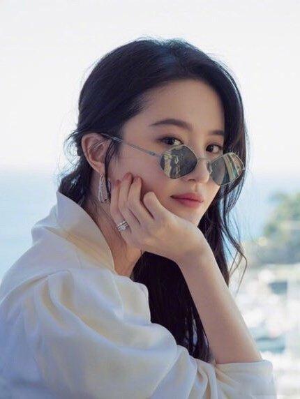 刘亦菲美照刘亦菲仙子何必早早归来​​​