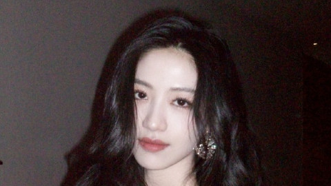 向涵之极致美感引爆网络！颜值与气质双重征服