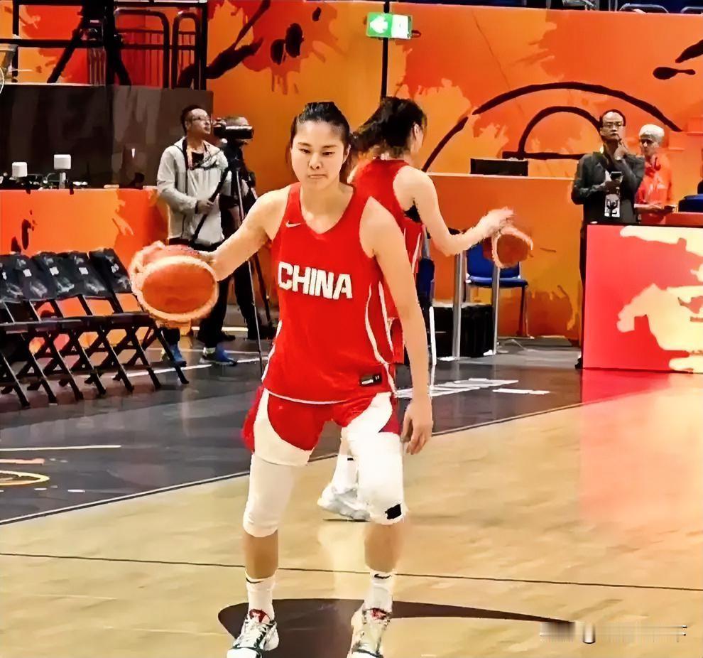 中国女篮71‑51意大利｜全场球员评分！北京时间9月8日凌晨，女篮世界杯D