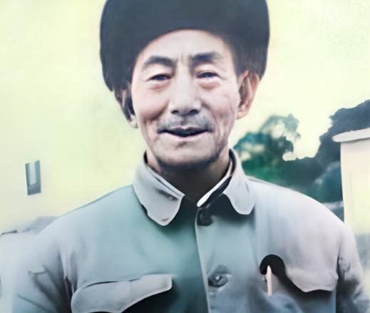 1949年，一位老人将一根讨饭棍准备留给子孙，却被国家定为一级文物，老人得知后大