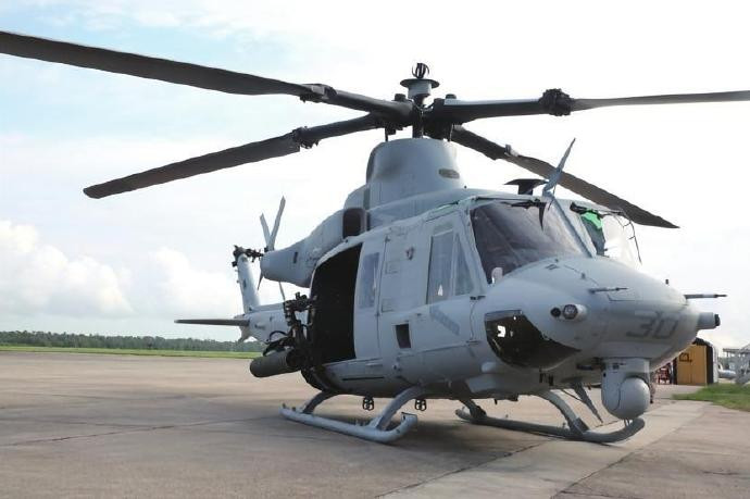 每天认识一件兵器UH-1N“双休伊”直升机UH-1N“双休伊”（TwinHu