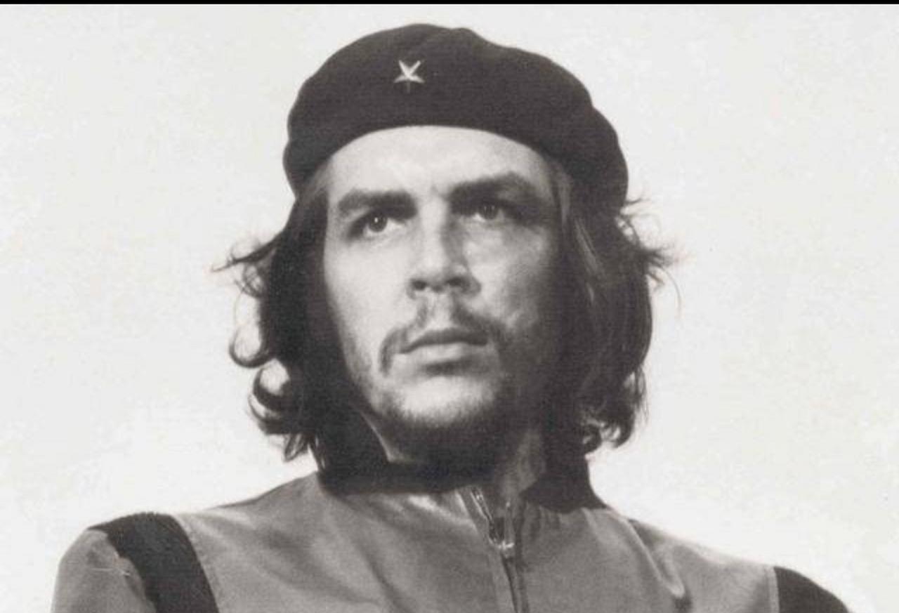 还得总理，一针见血:切格瓦拉，盲动主义，害人害己！还有一点，感觉总理