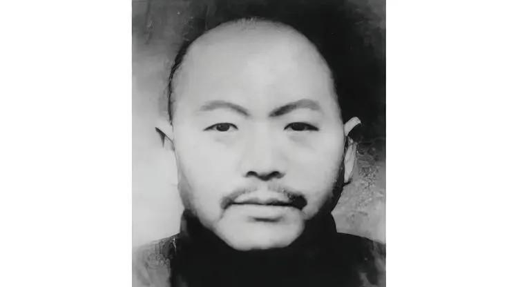 1951年，大汉奸黄标被判死刑，到了刑场，黄标却很不甘心：“我每个月给新四军送了