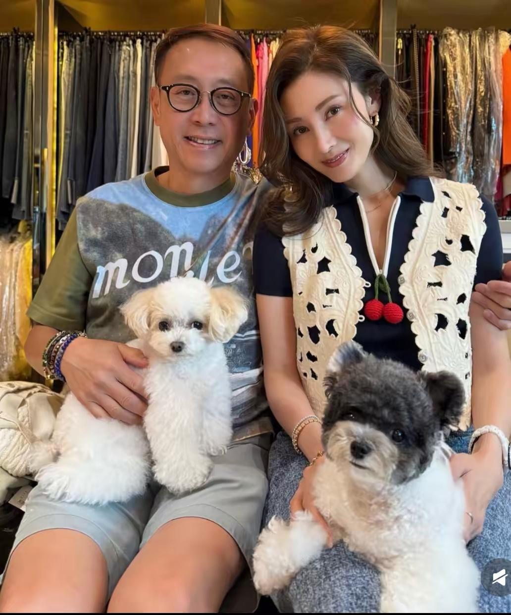 56岁香港第一美女李嘉欣和她的富豪老公许晋亨，两口子婚后一直过的才是真正的躺平生