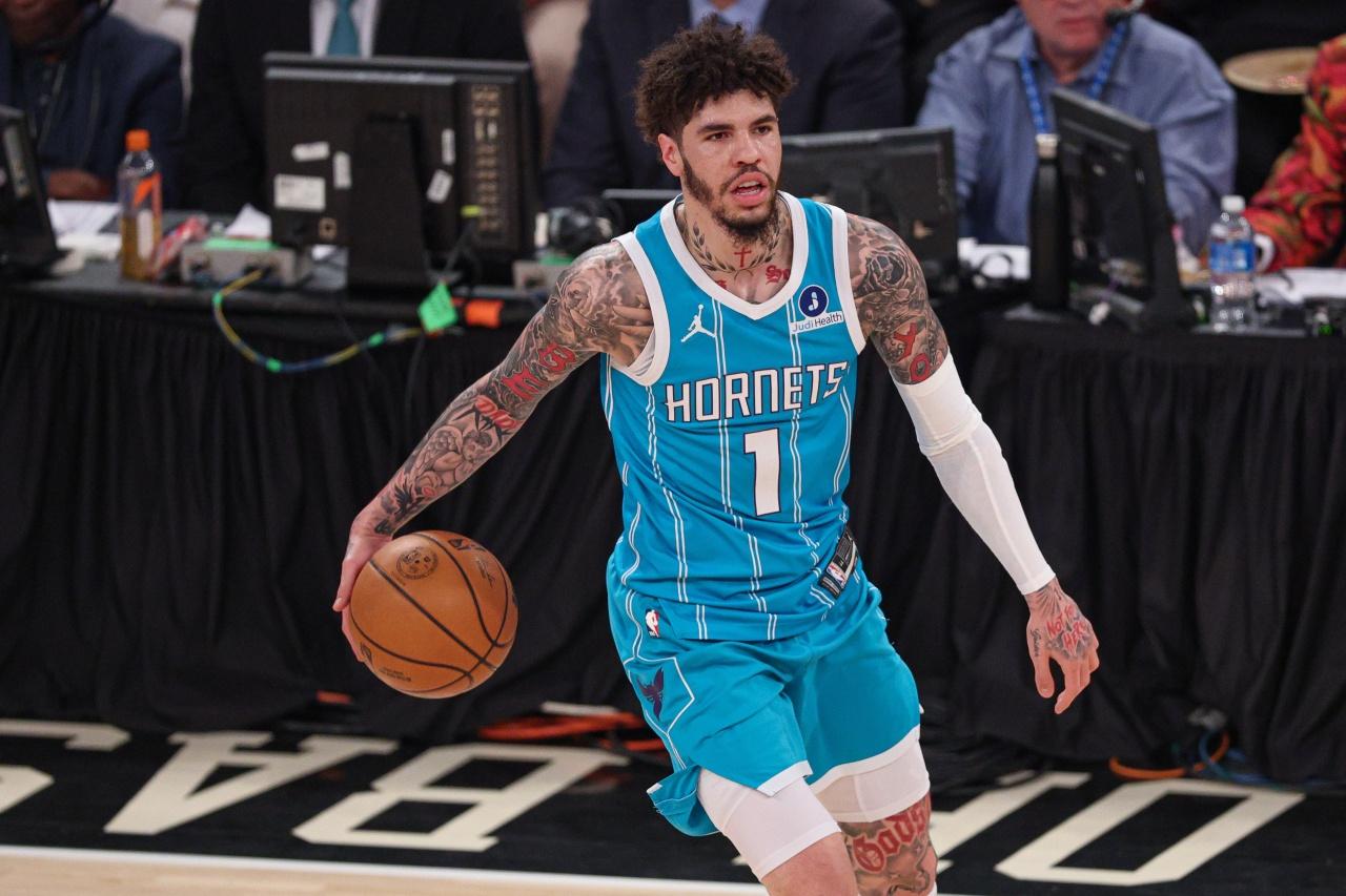 热火输得不甘心！联盟将重罚拉梅洛鲍尔对阿德巴约的犯规！联盟宣布将拉梅洛鲍尔拉