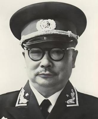 1958年，王范被连降十级，愤恨之下向中央写下217个字的绝命书，不久后吞枪自尽