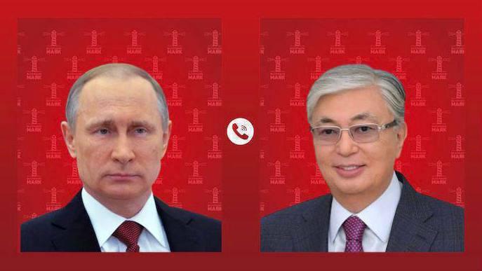据克里姆林宫官方消息，普京和哈萨克斯坦总统托卡耶夫今天通电话了，重点聊了两件事：