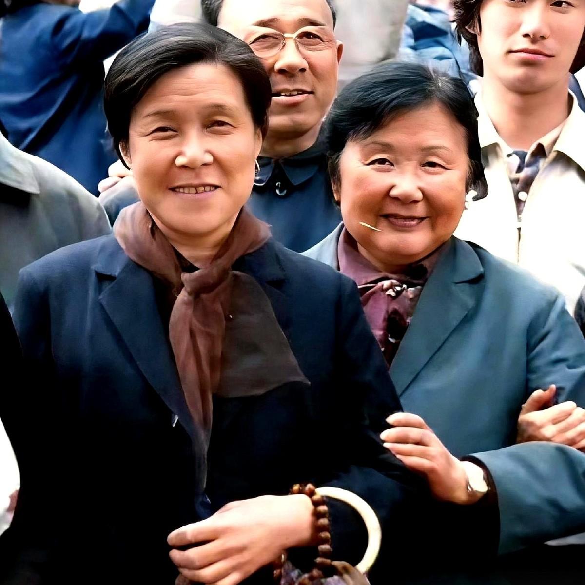 87版《红楼梦》里那个刘姥姥，土得掉渣，演得活灵活现的那个。谁能想到，她本来是