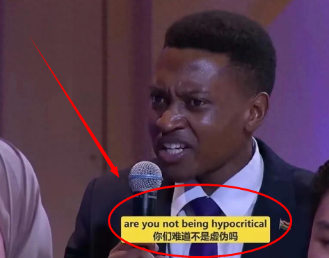 “中国难道不虚伪？”一非洲留学生在节目曾逼问，中国太虚伪，就帮我们国家建了座议会