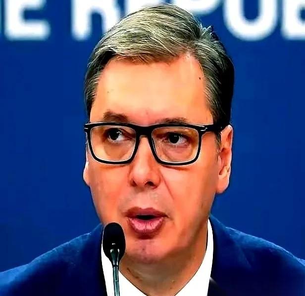 真绝了。人家把一车一车的重武器，就那么大摇大摆地，送给你家对门那个天天琢磨怎么