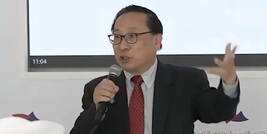 菲律宾学者会场上的三分钟沉默，比任何激昂的辩论更具穿透力。高志凯的提问如同一把