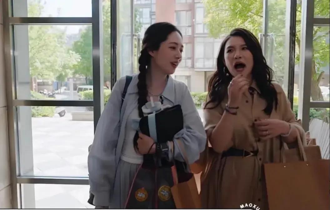 郭碧婷真是个迷！她被向太喜欢嫁入豪门，婚后应该是蜜里调油的豪门生活，但并非如