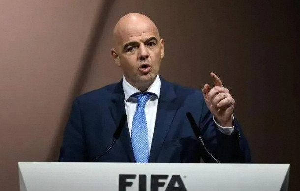 【三大足联联合声明：FIFA别把世界杯当私产卖了！】亚足联、欧足联、中北美及加勒