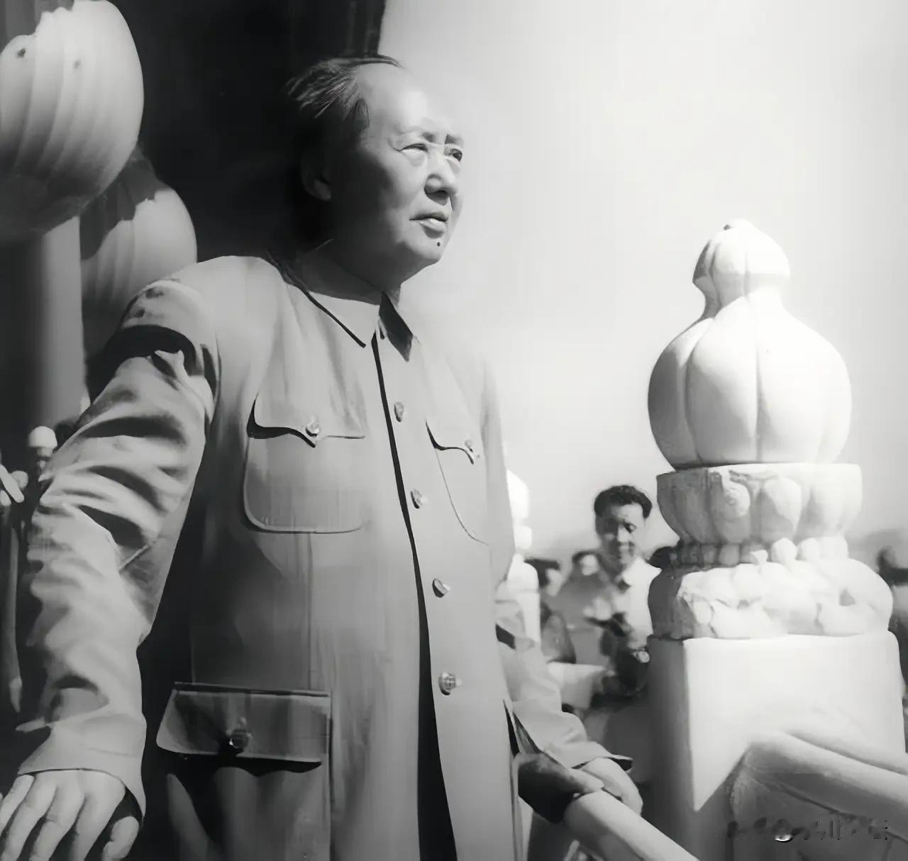 如果想让官员不敢贪不想贪，只有一种办法，就是杀。​重新立法，从现在开始，今后所