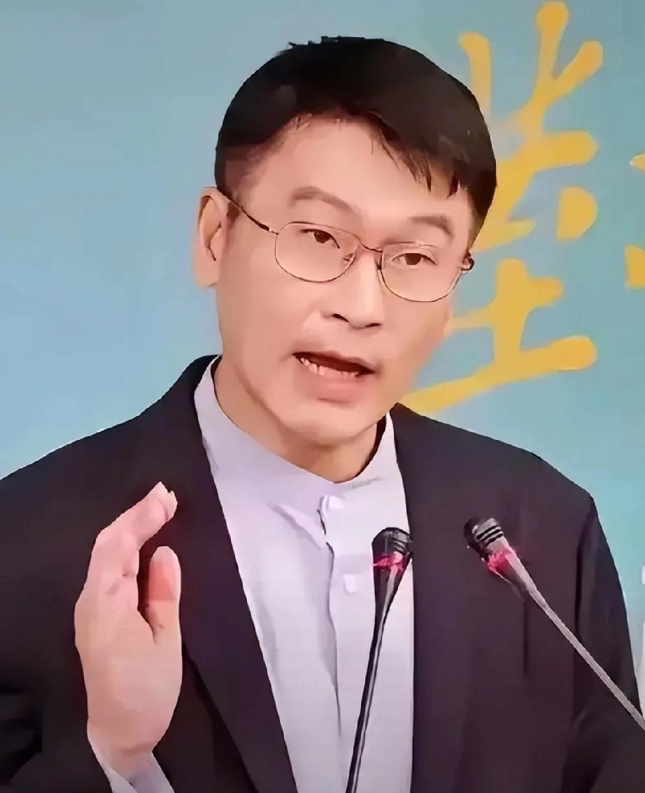 就在刚刚，台陆委会发布声明，4月13日，针对大陆前一日公布的10项两岸交流