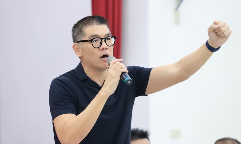 连胜文被枪击后就不再参加选举？针对连胜文为什么不参加选举，有些网友留言称是因为