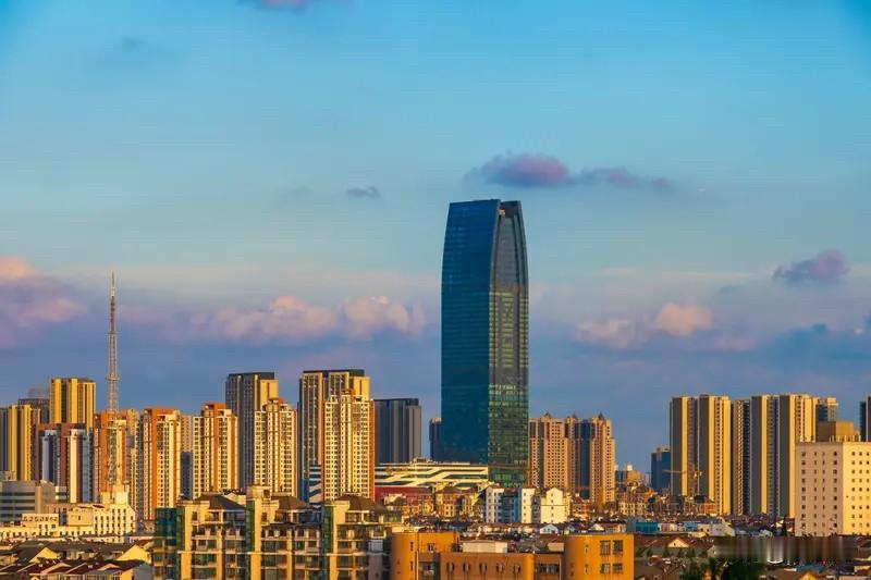 苏州楼市：今年苏州楼市整体状态，明显好于去年下半年。去年市场踩踏，大量二手房