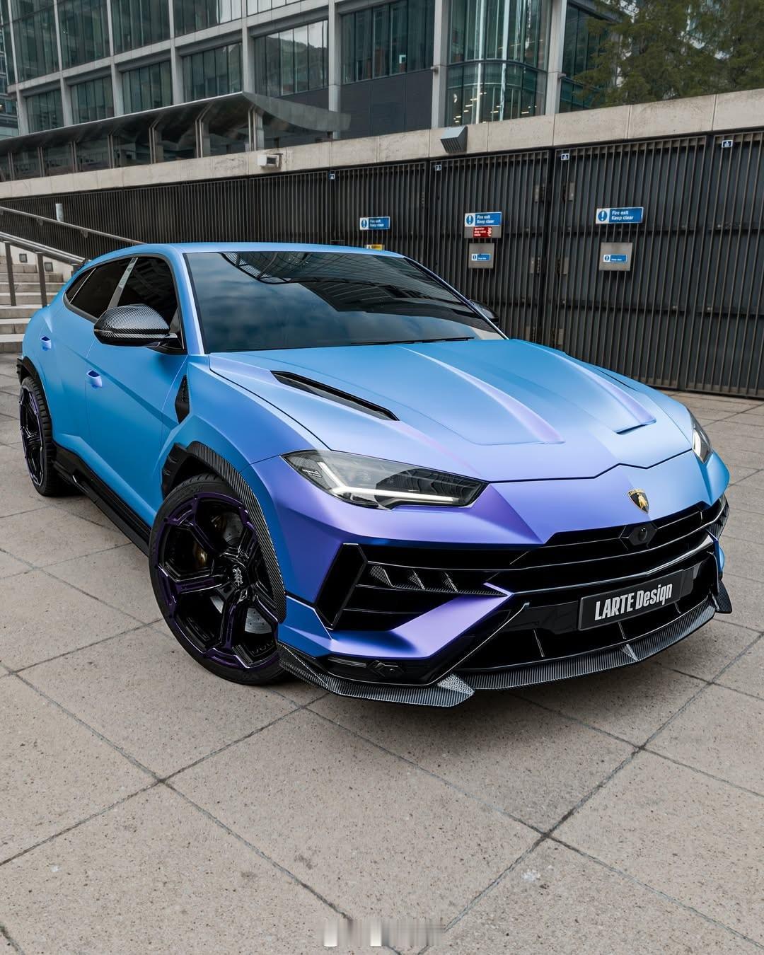 这个兰博基尼野牛URUS改装的好，大家觉得怎么样