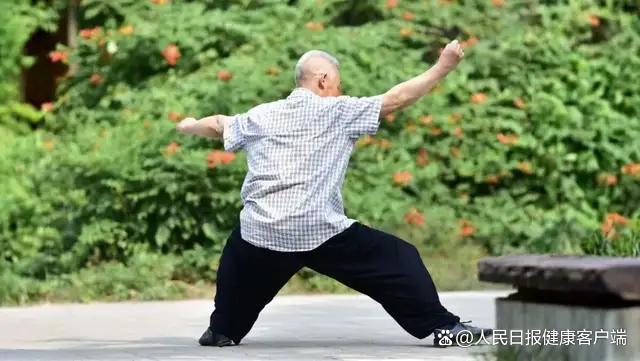 甩掉“脑雾”逆袭人生！北京上海广州深圳打工人亲测：每天动45分钟，3个月后脑子灵